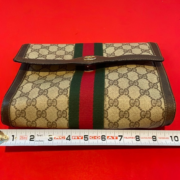 AUTHENTIC VINTAGE GUCCI PVC/LEATHER CLUTCH - Picture 14 of 16